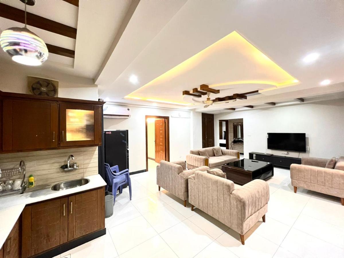 Luxury Apartment Rentals Iszlámábád Kültér fotó