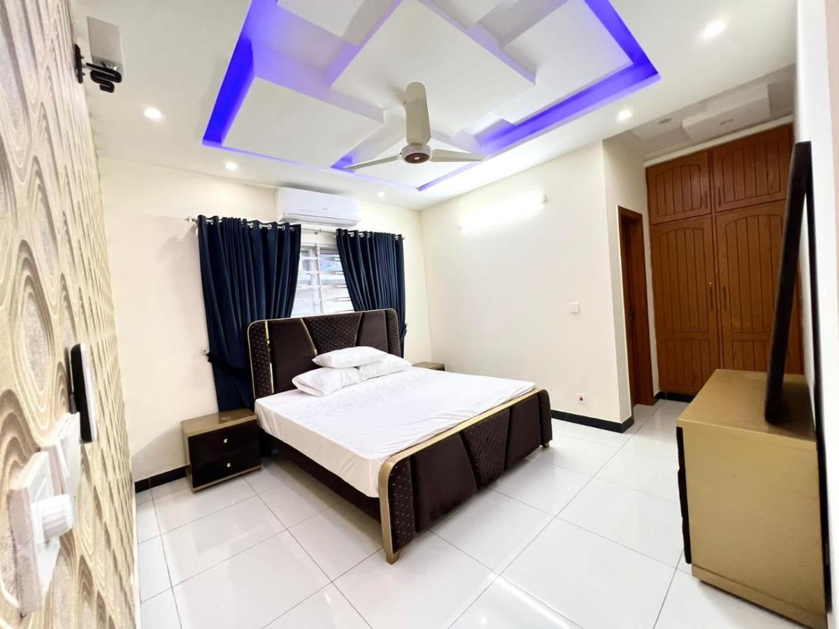 Luxury Apartment Rentals Iszlámábád Kültér fotó