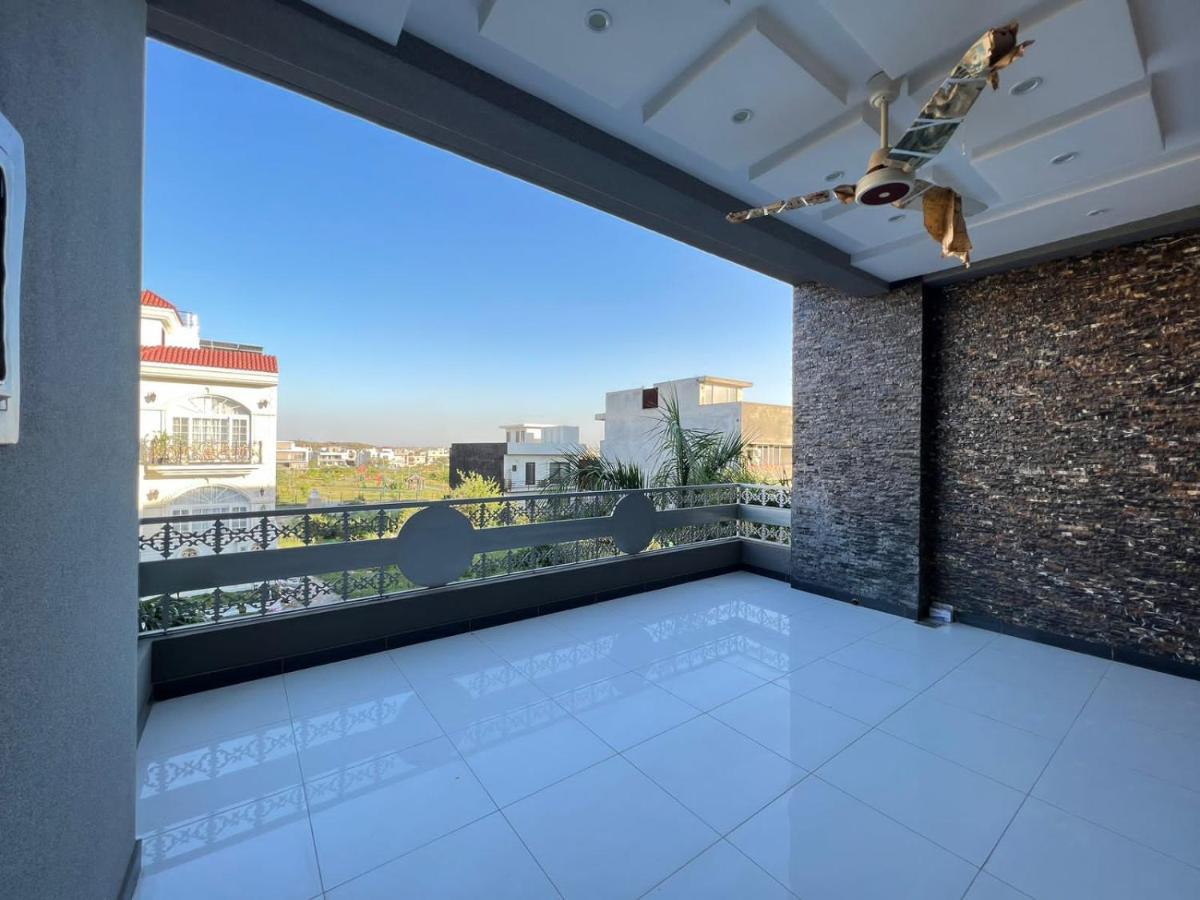 Luxury Apartment Rentals Iszlámábád Kültér fotó