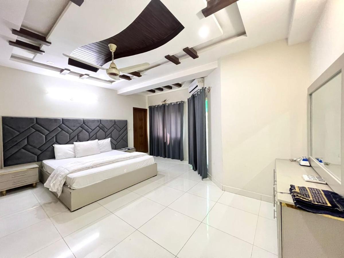 Luxury Apartment Rentals Iszlámábád Kültér fotó